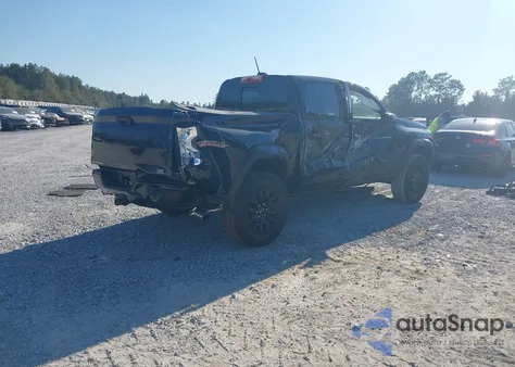 2026 Chevrolet Colorado Trail Boss, 4Wd z USA, uszkodzony, nr VIN 1GCPTEEK9T1113344